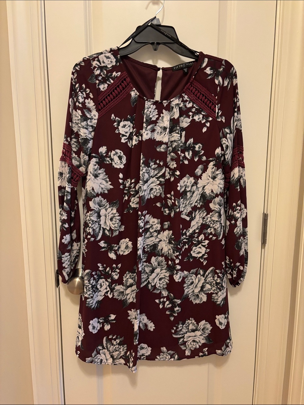 Evening Floral Long-Sleeve Dress - Burgundy Floral